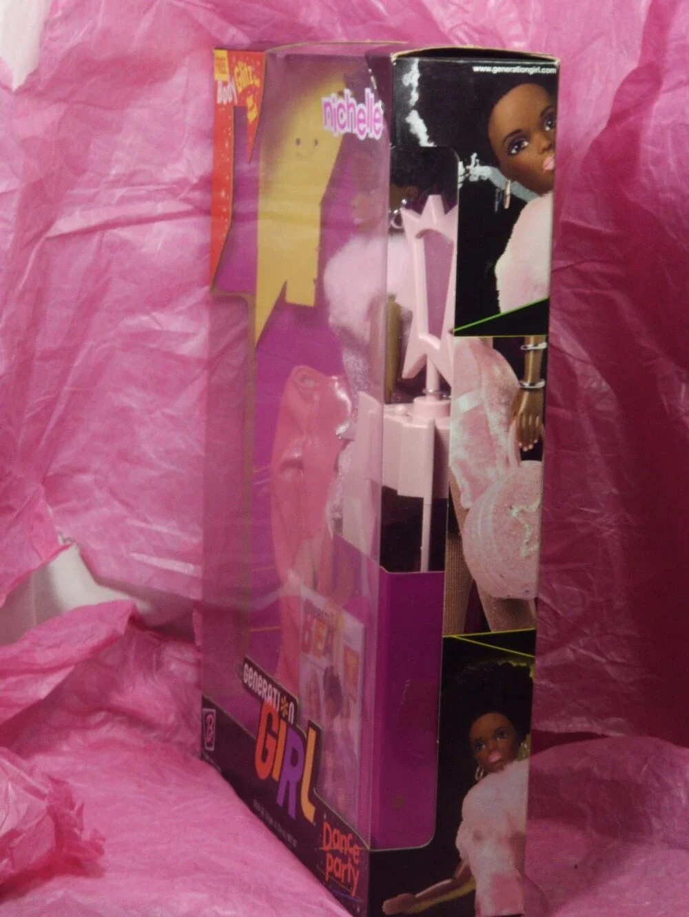 NIB Vintage 1999 Barbie Generation Girl 